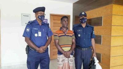 বাগেরহাটে ভুয়া ঠিকানা ব্যবহার করে একাধিক বিয়ে করা প্রতারক গ্রেফতার বাগেরহাটে ভুয়া ঠিকানা ব্যবহার করে একাধিক বিয়ে করা প্রতারক গ্রেফতার